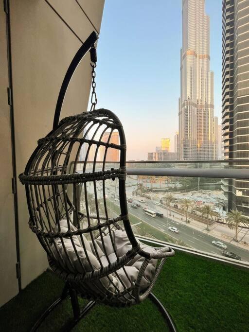 Magnificent 2 Bedroom With Stunning Burj Khalifa View ドバイ エクステリア 写真